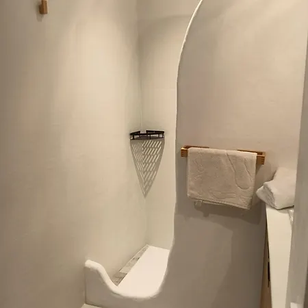 Nueva Casa Alhamar * 蓬塔翁布里亚